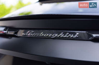 Внедорожник / Кроссовер Lamborghini Urus 2020 в 