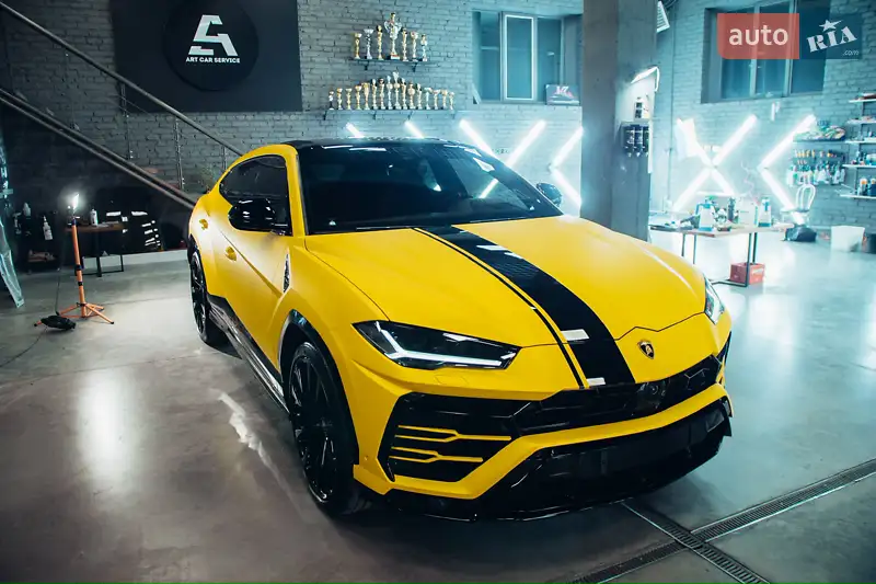 Lamborghini Urus