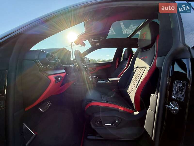 Внедорожник / Кроссовер Lamborghini Urus 2024 в Одессе