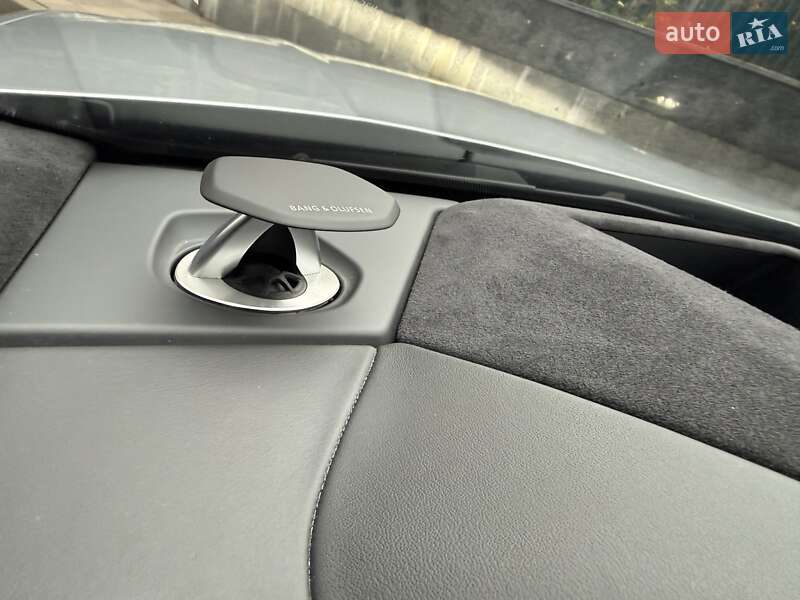 Позашляховик / Кросовер Lamborghini Urus 2020 в Києві фото 18 Позашляховик / Кросовер Lamborghini Urus 2020 в Києві