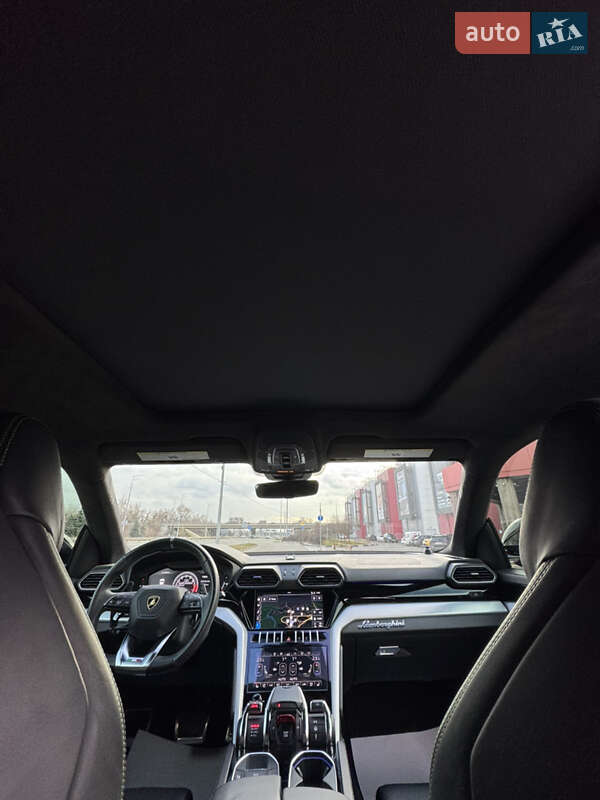 Внедорожник / Кроссовер Lamborghini Urus 2020 в Киеве