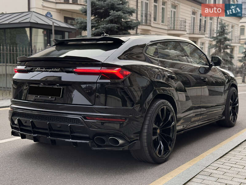 Позашляховик / Кросовер Lamborghini Urus 2022 в Києві