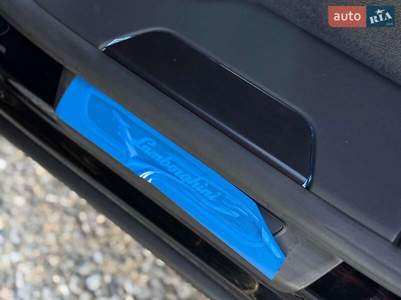 Внедорожник / Кроссовер Lamborghini Urus 2024 в Одессе фото 43 Внедорожник / Кроссовер Lamborghini Urus 2024 в Одессе