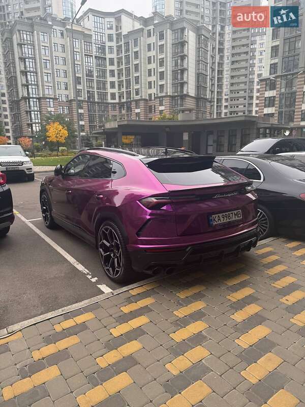 Позашляховик / Кросовер Lamborghini Urus 2020 в Києві фото 14 Позашляховик / Кросовер Lamborghini Urus 2020 в Києві