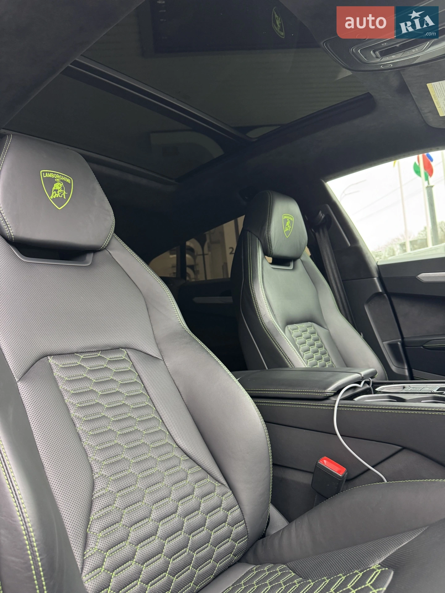2020 Lamborghini Urus Concept - мініатюра 22