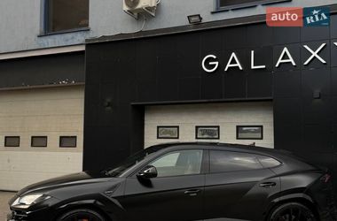Позашляховик / Кросовер Lamborghini Urus 2020 в Києві