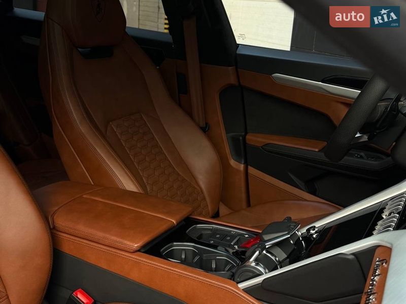 Позашляховик / Кросовер Lamborghini Urus 2020 в Києві