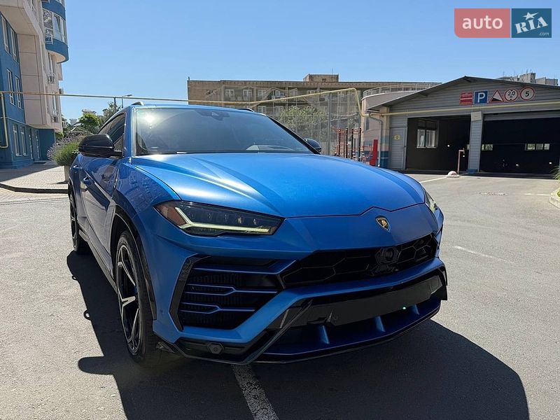 Позашляховик / Кросовер Lamborghini Urus 2020 в Києві