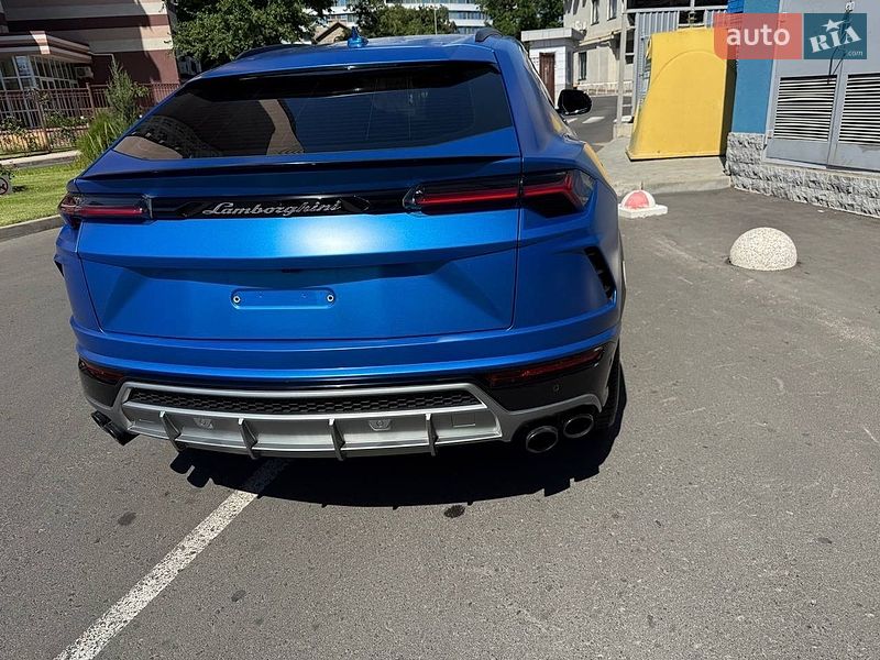 Позашляховик / Кросовер Lamborghini Urus 2020 в Києві