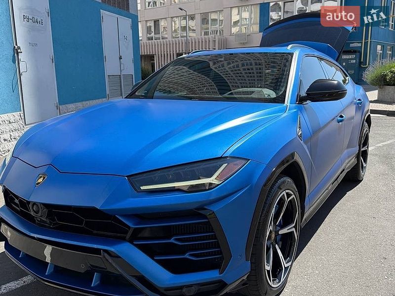Позашляховик / Кросовер Lamborghini Urus 2020 в Києві