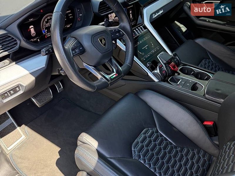 Позашляховик / Кросовер Lamborghini Urus 2020 в Києві