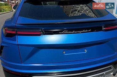 Позашляховик / Кросовер Lamborghini Urus 2020 в Києві