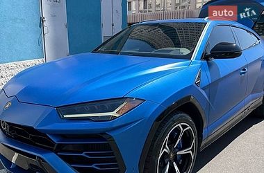 Позашляховик / Кросовер Lamborghini Urus 2020 в Києві
