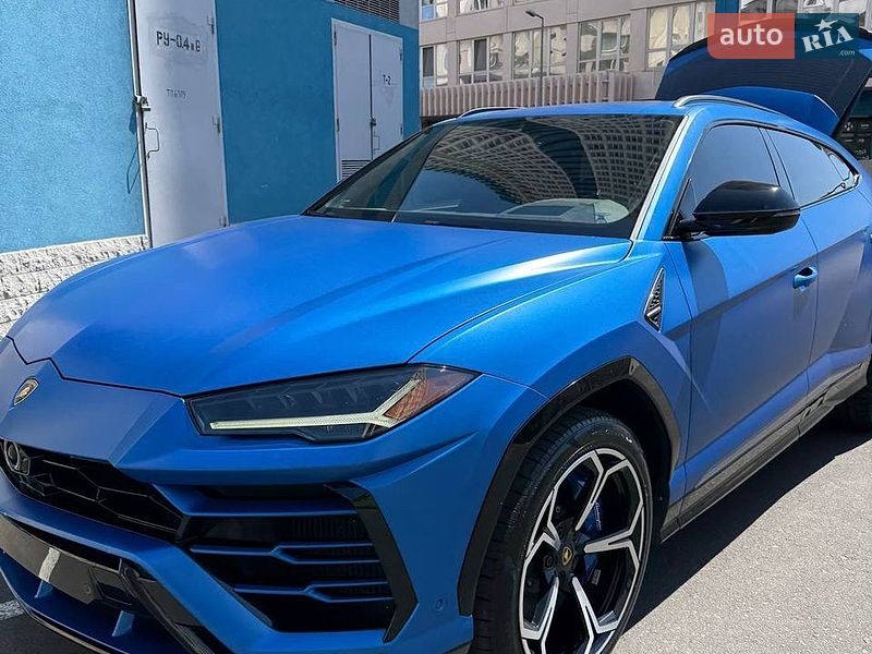 Позашляховик / Кросовер Lamborghini Urus 2020 в Києві
