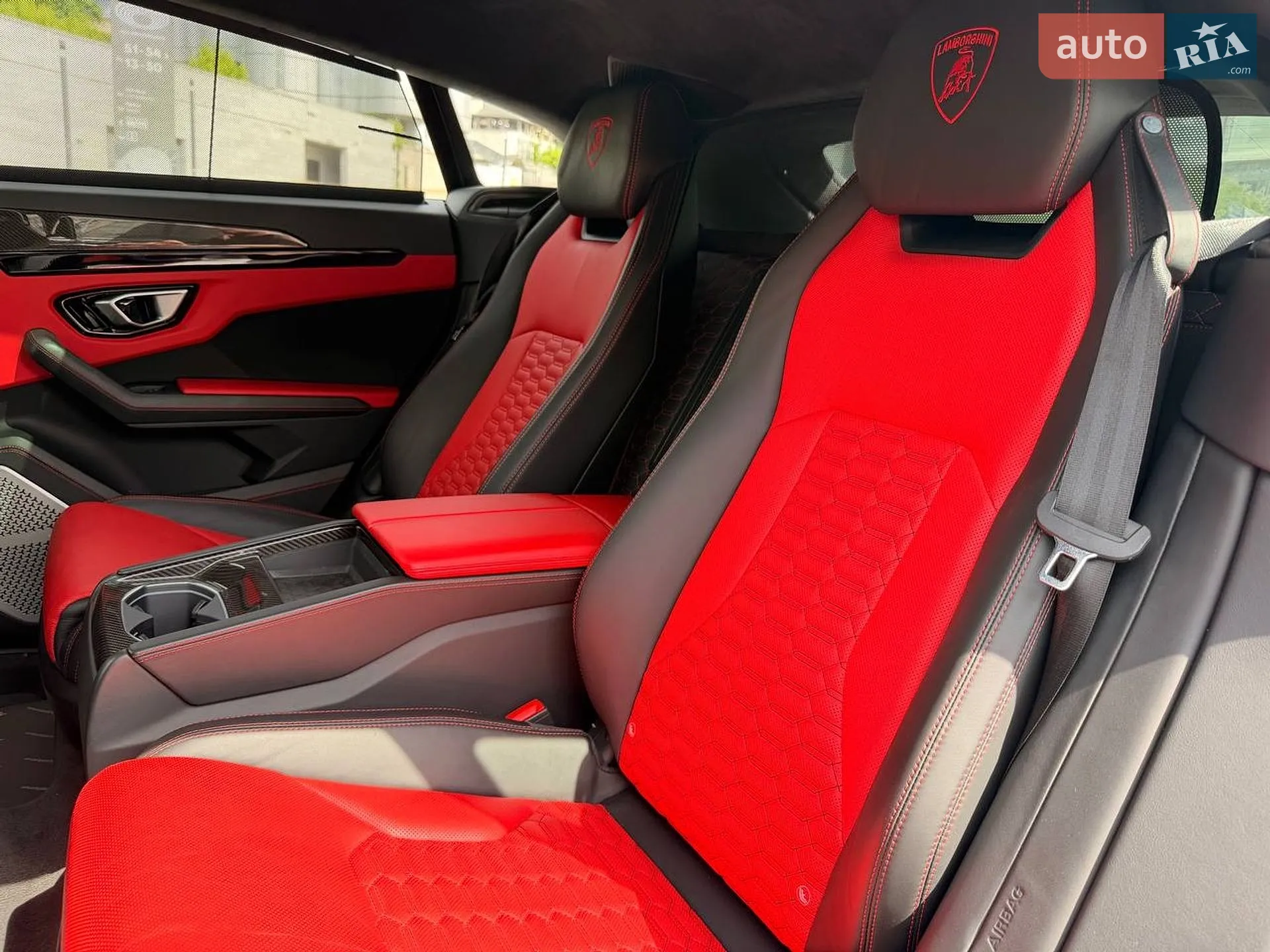 2020 Lamborghini Urus Concept - мініатюра 32