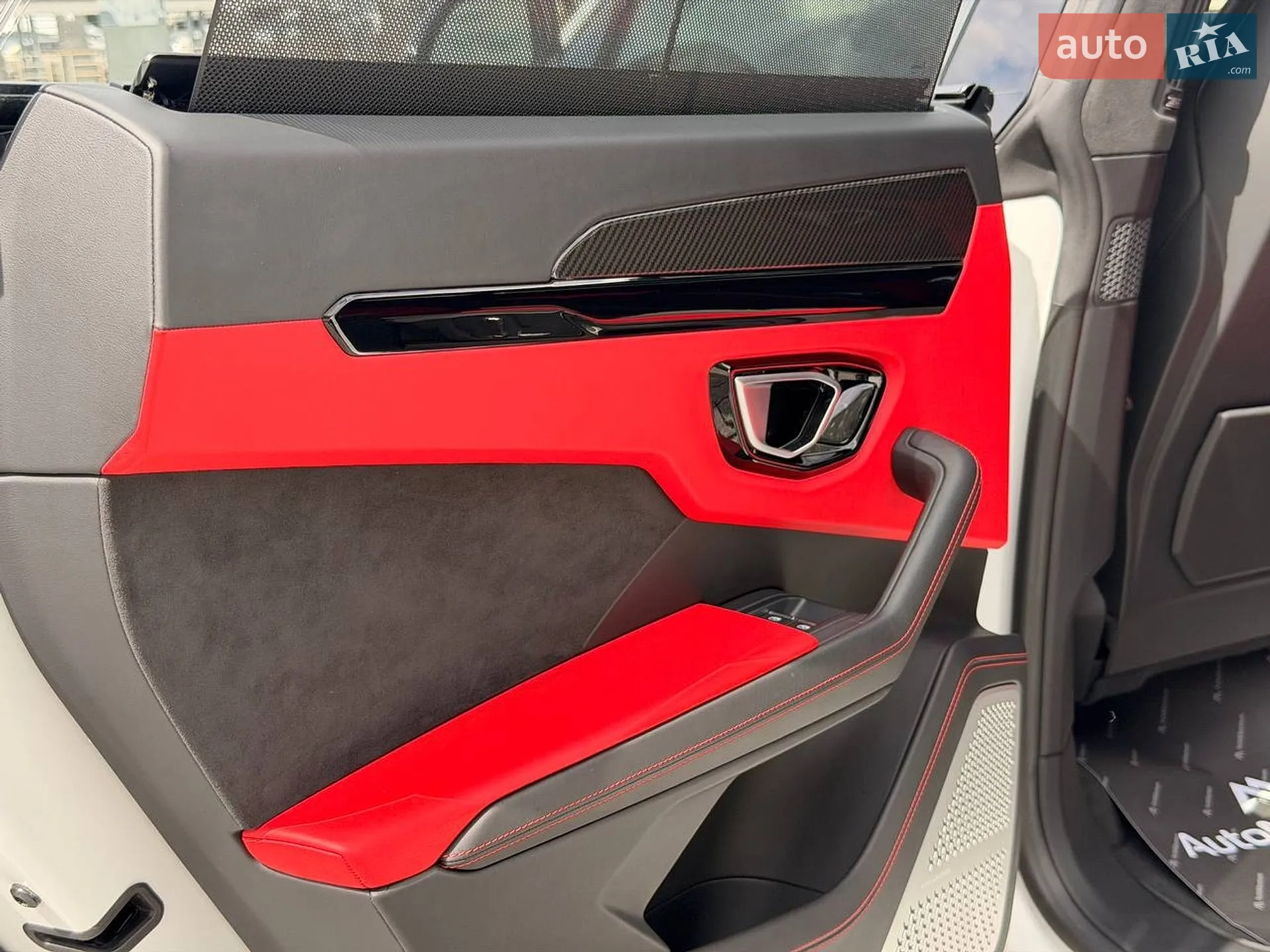 2020 Lamborghini Urus Concept - мініатюра 29