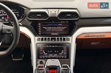 Позашляховик / Кросовер Lamborghini Urus 2020 в Києві фото 24 Позашляховик / Кросовер Lamborghini Urus 2020 в Києві