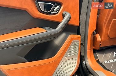 Позашляховик / Кросовер Lamborghini Urus 2020 в Києві фото 29 Позашляховик / Кросовер Lamborghini Urus 2020 в Києві
