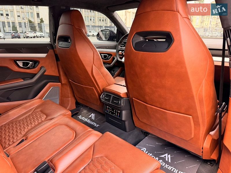 Позашляховик / Кросовер Lamborghini Urus 2020 в Києві фото 34 Позашляховик / Кросовер Lamborghini Urus 2020 в Києві