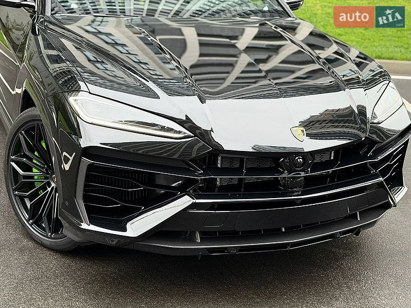 Внедорожник / Кроссовер Lamborghini Urus 2026 в Киеве