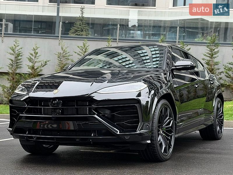 Внедорожник / Кроссовер Lamborghini Urus 2026 в Киеве