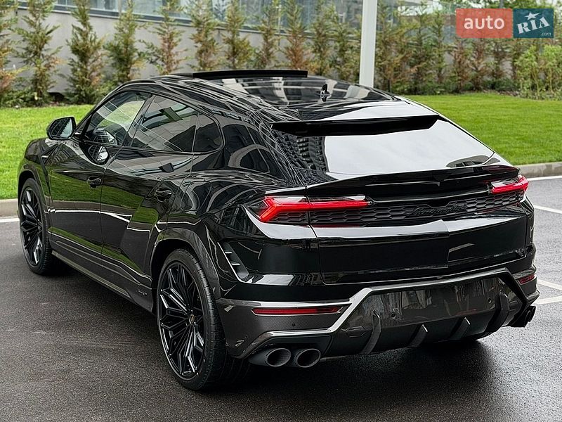 Позашляховик / Кросовер Lamborghini Urus 2026 в Києві