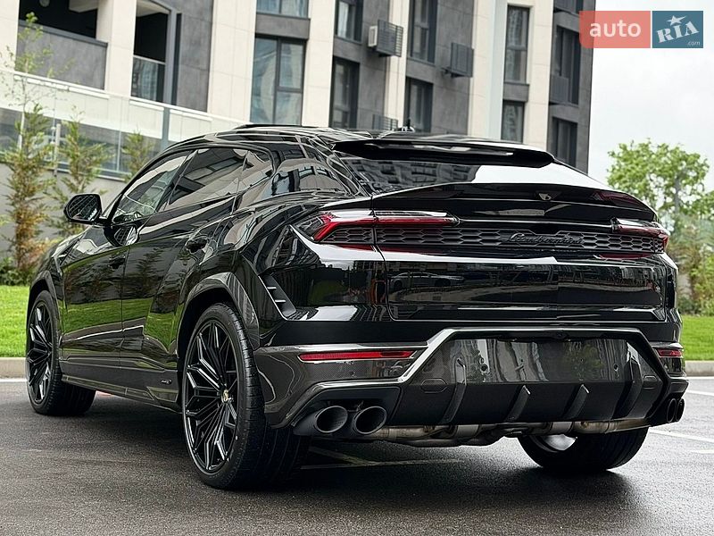 Внедорожник / Кроссовер Lamborghini Urus 2026 в Киеве