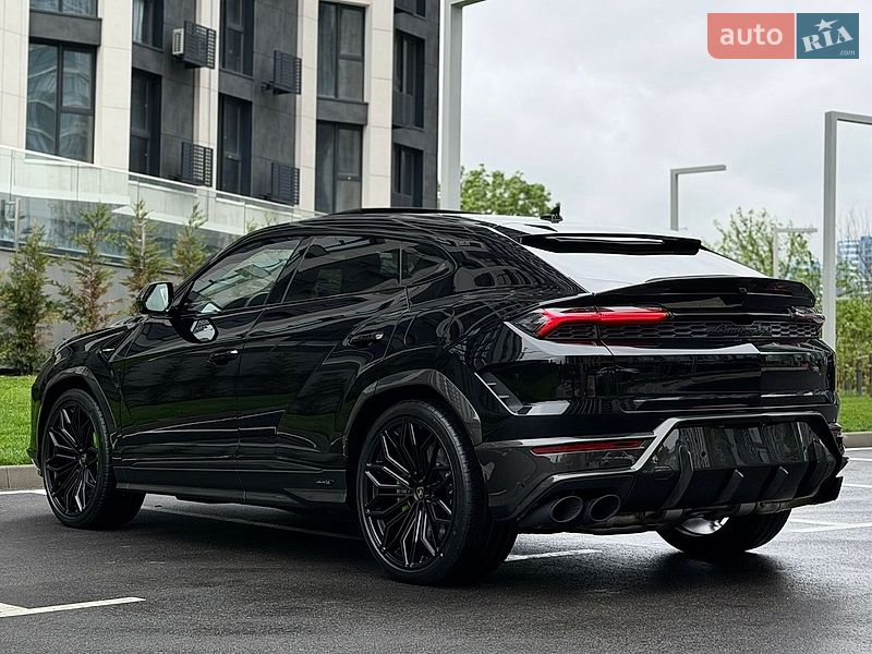 Внедорожник / Кроссовер Lamborghini Urus 2026 в Киеве