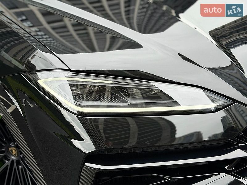 Позашляховик / Кросовер Lamborghini Urus 2026 в Києві