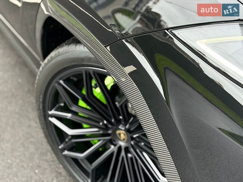 Внедорожник / Кроссовер Lamborghini Urus 2026 в Киеве