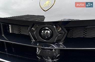 Внедорожник / Кроссовер Lamborghini Urus 2026 в Киеве