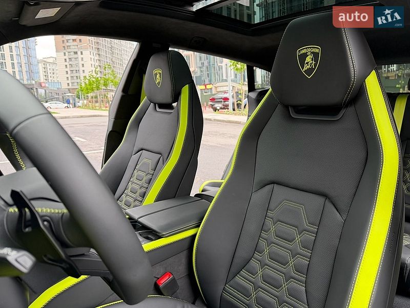 Внедорожник / Кроссовер Lamborghini Urus 2026 в Киеве