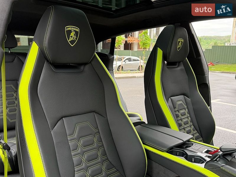 Внедорожник / Кроссовер Lamborghini Urus 2026 в Киеве