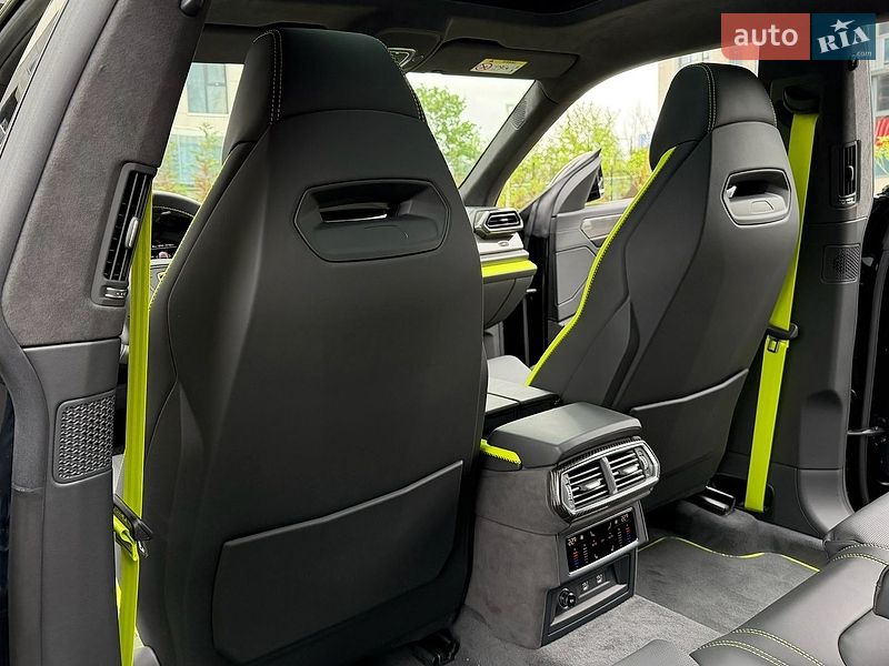 Внедорожник / Кроссовер Lamborghini Urus 2026 в Киеве