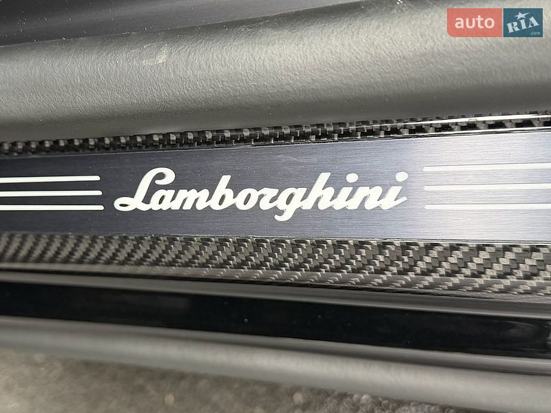 Позашляховик / Кросовер Lamborghini Urus 2026 в Києві
