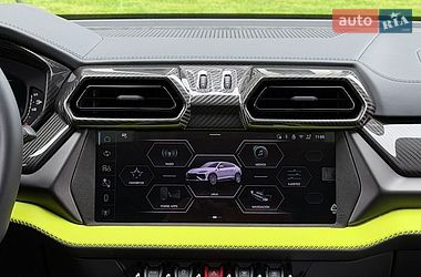 Внедорожник / Кроссовер Lamborghini Urus 2026 в Киеве