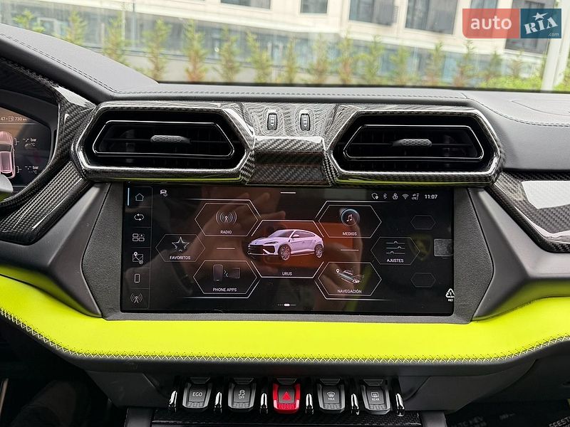 Внедорожник / Кроссовер Lamborghini Urus 2026 в Киеве