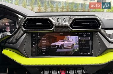 Внедорожник / Кроссовер Lamborghini Urus 2026 в Киеве