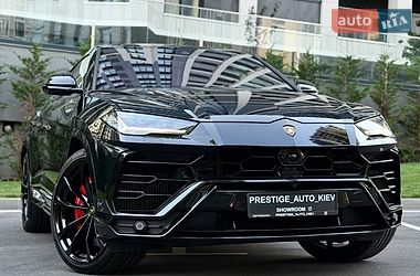 Внедорожник / Кроссовер Lamborghini Urus 2020 в Киеве
