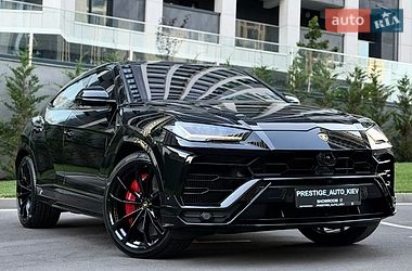 Внедорожник / Кроссовер Lamborghini Urus 2020 в Киеве фото 3 Внедорожник / Кроссовер Lamborghini Urus 2020 в Киеве