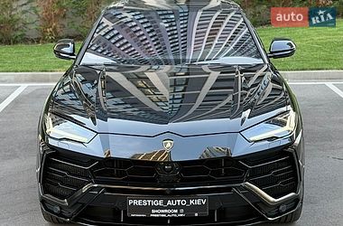 Внедорожник / Кроссовер Lamborghini Urus 2020 в Киеве фото 6 Внедорожник / Кроссовер Lamborghini Urus 2020 в Киеве