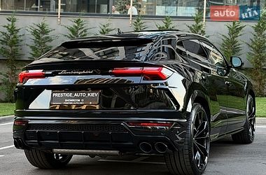 Внедорожник / Кроссовер Lamborghini Urus 2020 в Киеве фото 18 Внедорожник / Кроссовер Lamborghini Urus 2020 в Киеве