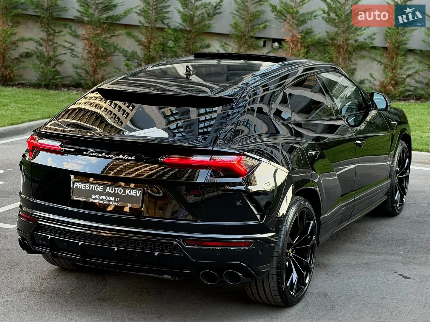 2020 Lamborghini Urus Concept - мініатюра 17