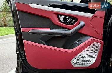 Внедорожник / Кроссовер Lamborghini Urus 2020 в Киеве фото 56 Внедорожник / Кроссовер Lamborghini Urus 2020 в Киеве