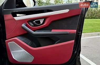 Внедорожник / Кроссовер Lamborghini Urus 2020 в Киеве фото 60 Внедорожник / Кроссовер Lamborghini Urus 2020 в Киеве
