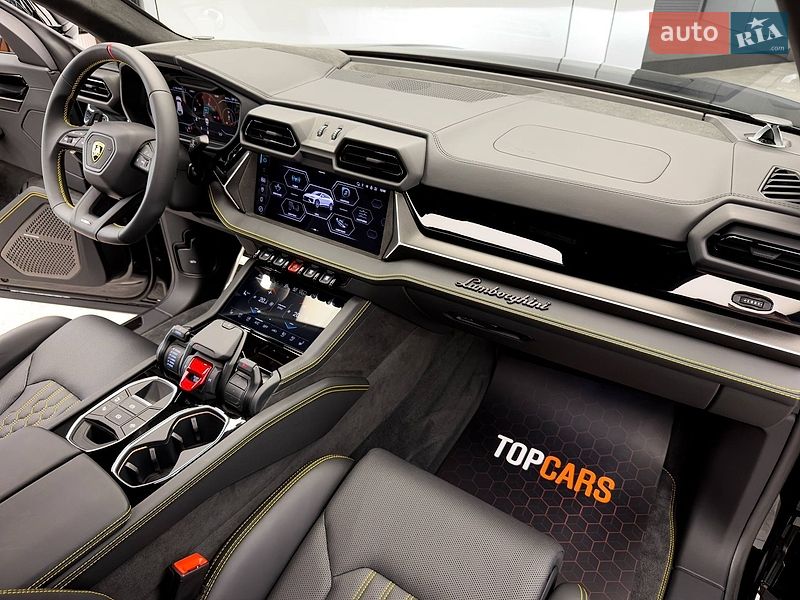 Внедорожник / Кроссовер Lamborghini Urus 2025 в Киеве