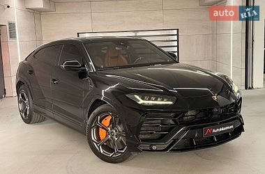 Внедорожник / Кроссовер Lamborghini Urus 2020 в Киеве