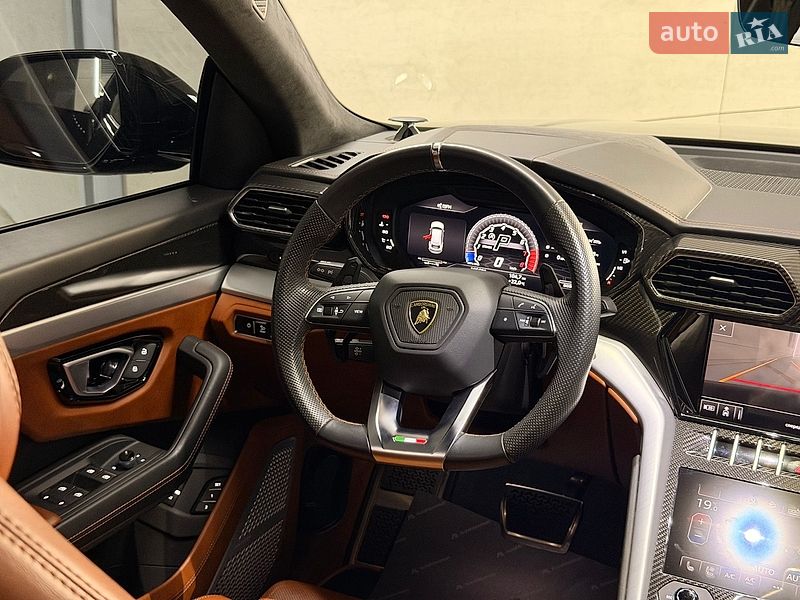 Позашляховик / Кросовер Lamborghini Urus 2020 в Києві фото 17 Позашляховик / Кросовер Lamborghini Urus 2020 в Києві