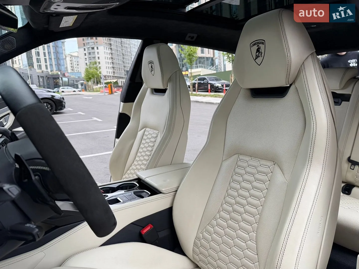 2019 Lamborghini Urus Concept - мініатюра 41