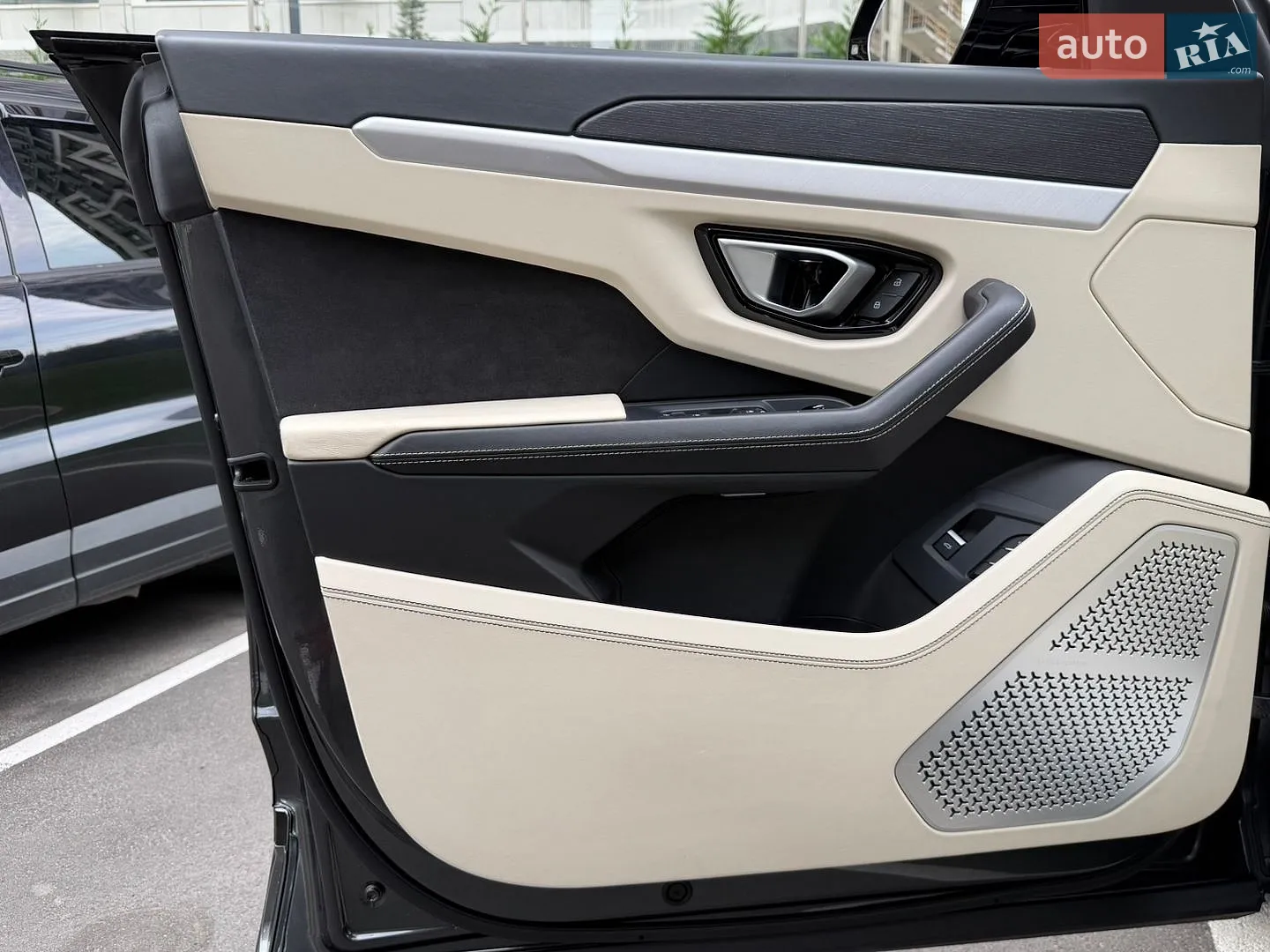 2019 Lamborghini Urus Concept - мініатюра 53